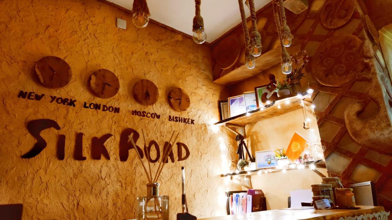Silkroad Guesthouse Bishkek Exteriör bild